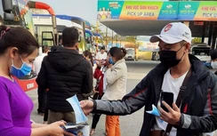 Các hiệu thuốc ở Huế, bến xe phát khẩu trang miễn phí cho khách