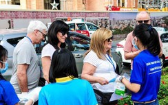 TP.HCM: 100.000 khẩu trang phát miễn phí cho du khách