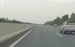 Video: Thót tim cảnh xe Lexus nổ lốp, mất lái trên cao tốc Hà Nội-Hải Phòng