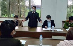 Phê bình DN để 2 người Trung Quốc trở lại làm việc giữa “bão” Corona