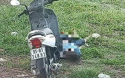 Phát hiện thi thể nam thanh niên chết bất thường bên cạnh xe gắn máy