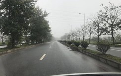 Đường phố Hà Nội cực khác lạ vì người dân lo virus Corona?