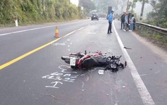Xe máy va chạm với xe container, một thanh niên tử vong tại chỗ