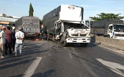 Xe tải chạy ngược chiều gây tai nạn liên hoàn trên QL1, một người tử vong
