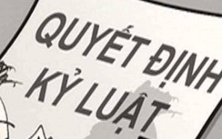 Nữ hiệu trưởng ở Kiên Giang bị kỷ luật vì...mượn giấy khen chụp ảnh cho oai