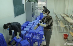 Không tổ chức hoạt động tập thể, chào cờ khi học sinh đến trường trở lại