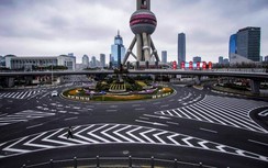 Virus Corona "tấn công" Bắc Kinh, Thượng Hải co mình phòng thủ