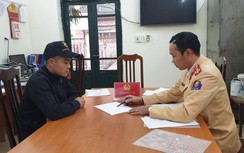 Hai tổ công tác ập tới, bắt quả tang "cát tặc" lúc nửa đêm