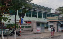 Lạ lùng nam thanh niên bị thấp khớp được bác sĩ dặn... mua vở 200 trang?