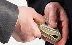 Vòi tiền tội phạm ma tuý, một cựu đội phó cảnh sát bị truy tố