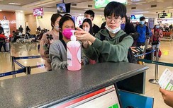 Biết cách bảo vệ sức khỏe, nhiều tín đồ xê dịch tranh thủ… đi máy bay