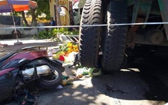 TP Vũng Tàu: Container "lùa" 5 xe máy, nhiều người may mắn thoát chết