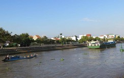 Nhiều tuyến đường thủy huyết mạch phía Nam cấm tàu thuyền lưu thông