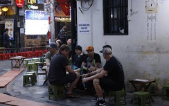 Phố Tây Tạ Hiện, Hà Nội bớt ảm đạm thời dịch Covid-19