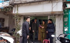 Hà Nội: Bắt quả tang 25.000 khẩu trang "trôi nổi" tập kết tại Thành Công