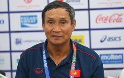 Bóng đá nữ Việt Nam đừng lơ lửng nữa