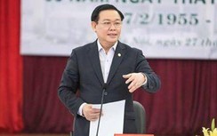 Dịch Covid-19 ở Hà Nội: "Cách ly khu phố rất phức tạp, song vẫn phải tính"