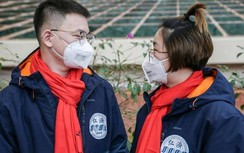 Xúc động lễ cưới đặc biệt của cặp y tá tại Vũ Hán giữa tâm dịch Covid-19