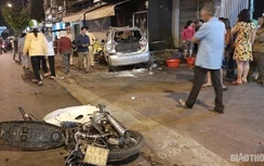 Xe ben trôi tự do gây tai nạn liên hoàn, nhiều người hô hoán bỏ chạy