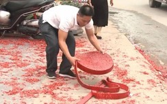 Khởi tố vụ án, tạm giữ hình sự đối tượng đốt bánh pháo dài 50m ở Sóc Sơn