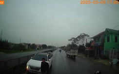 Tài xế phóng ngược chiều trên QL1A: "Tao say rồi đấy, mày thích gì?"