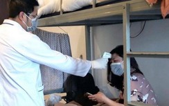 4 du khách người Anh đang cách ly ở Lào Cai âm tính với Covid-19