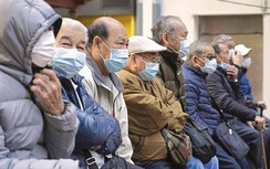 Tuổi già có dễ mắc Covid-19?