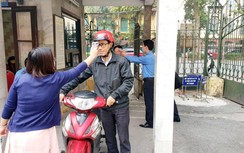 Bộ GTVT kiểm tra thân nhiệt cán bộ trước khi vào trụ sở