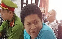 Cha dượng nhiều lần hiếp dâm con gái riêng của vợ lãnh 18 năm tù