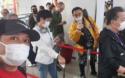 Tuấn Hưng tự cách ly vì dịch Covid-19 sau khi trở về từ Mỹ