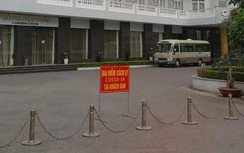 Cách ly khách sạn ở Cát Bà do có khách bay cùng bệnh nhân Covid-19 thứ 34