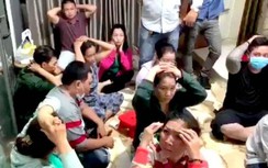 Triệt phá sòng bạc lớn ở TP.HCM, bắt hơn 40 người cùng 2 khẩu súng