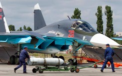 "Xe tăng bay" Su-34 tấn công dồn dập các mục tiêu trong tập trận