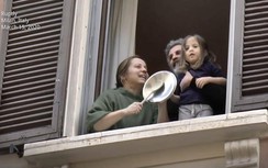 Người Italia phản ứng thế nào trong ngày Covid -19 cướp đi 368 sinh mạng