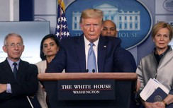 Tổng thống Mỹ Donald Trump huy động luật thời chiến chống đại dịch Covid-19