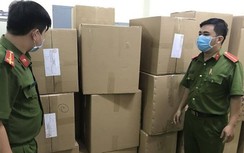 Người nước ngoài gom hơn 77.000 khẩu trang ở TP.HCM