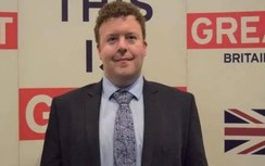 Quan chức ngoại giao Anh tử vong vì Covid-19 ở Hungary, mới 37 tuổi