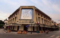Hà Nội đẹp lạ thường trong ngày đầu thực hiện chỉ thị hạn chế ra đường