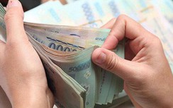 Bão Covid-19: NHNN yêu cầu các ngân hàng cắt lương, thưởng