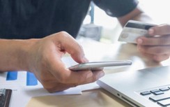 “Thúc” ngân hàng miễn, giảm phí dịch vụ thanh toán
