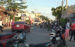 Truy xét nhóm thanh niên chặn ô tô, chém tài xế gần lìa tay ở TP.HCM