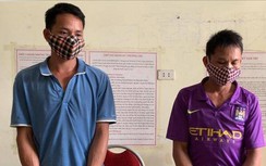 Bắt khẩn cấp 2 đối tượng khai thác rừng đặc dụng trái phép tại Sơn La