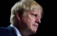 Ông Macron động viên Thủ tướng Anh khi phải nằm viện điều trị tích cực