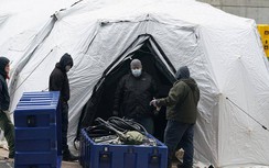 Những hình ảnh khốc liệt từ "chiến trường" Covid-19 lớn nhất thế giới