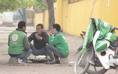 Hà Nội: Tháo khẩu trang lúc ăn uống nơi công cộng có bị phạt?