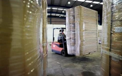 Tin thế giới mới nhất 8/4: Nhà máy quan tài Tây Ban Nha “cháy hàng" vì dịch