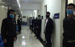 Bắt "nóng" hơn 10 “quái xế” đua xe quanh hồ Hoàn Kiếm trong đêm