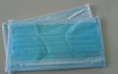 Bị phạt 15 triệu đồng vì bán khẩu trang không rõ nguồn gốc