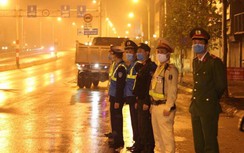 Hà Nội: 57 phương tiện vận tải bị xử lý trong 15 ngày cách ly xã hội