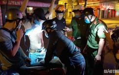 Không đội mũ bảo hiểm còn ngoan cố "cãi lý" với CSGT